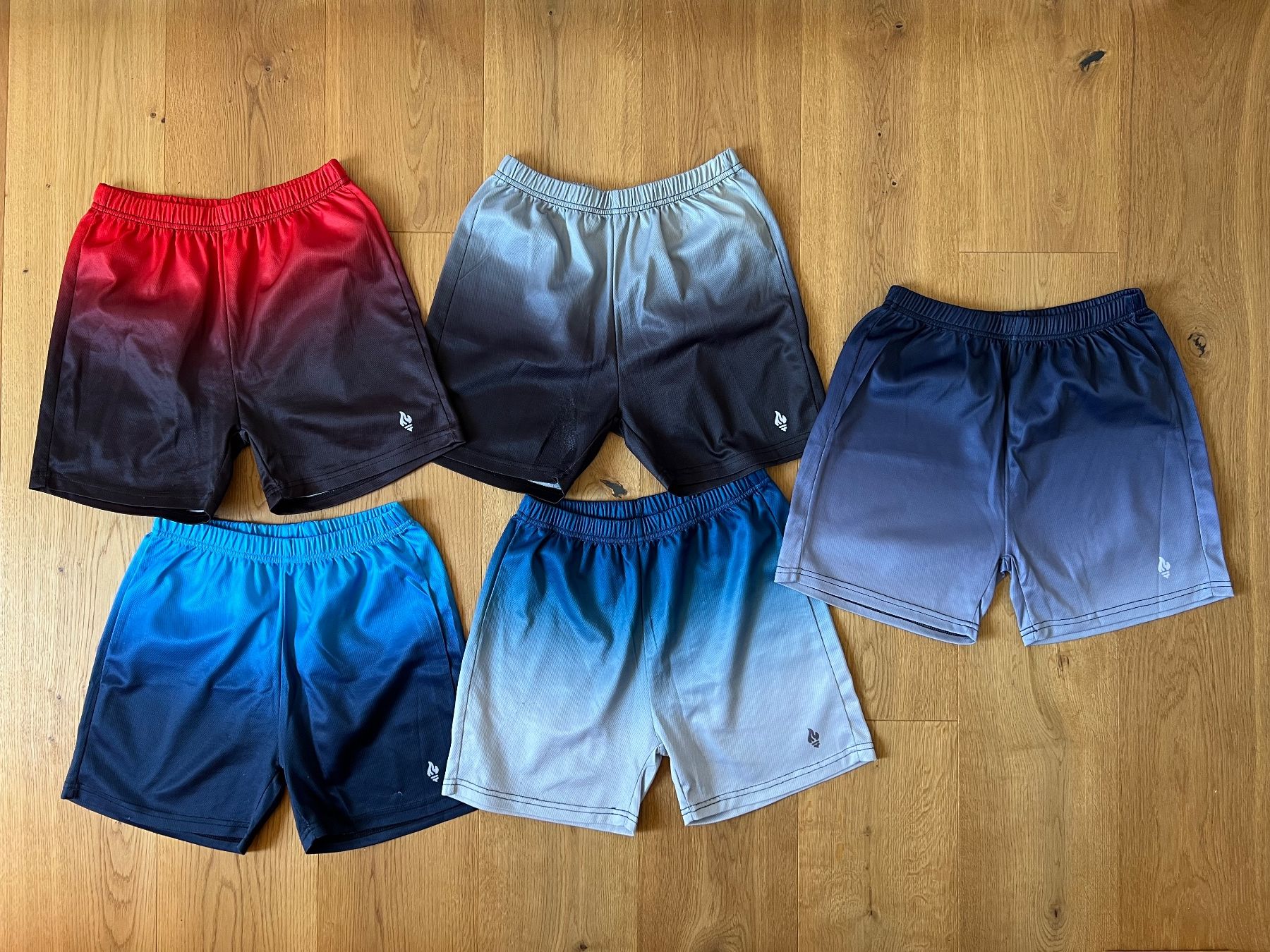 Pantaloni: 5 Sportshorts 150 – Usato da Lengnau BE venduto da Rubin27