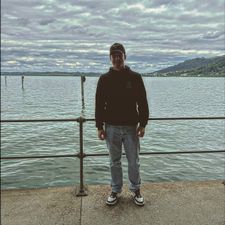 Profile image of Noahhaef