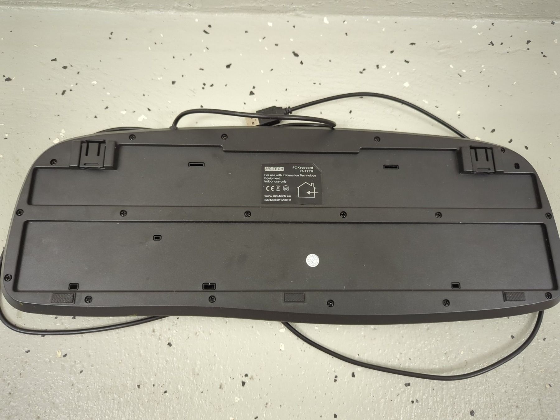 Tastiere: Tastatur – Usato da Zug venduto da sunshinestateofmind 1