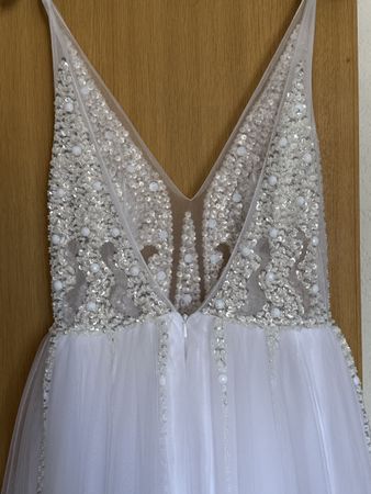 Abendkleid Weiss Grösse 36-38 Perlenstickerei
