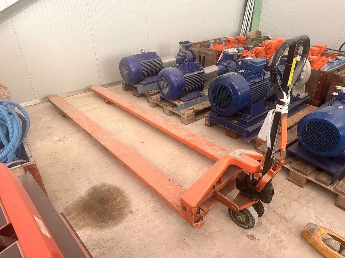 Pallets: Palletrolli ,paletthubwagen – Usato da lyssach venduto da brax2019 2