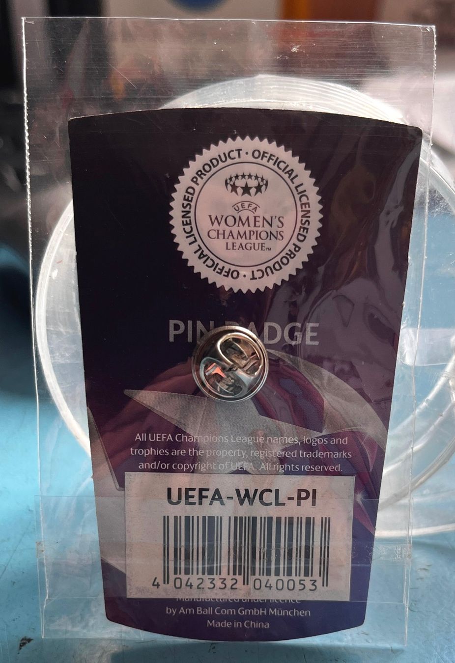 Placchette & Badge: Pin, UEFA Women Champions League – Usato da Obernau venduto da Wgnom 1