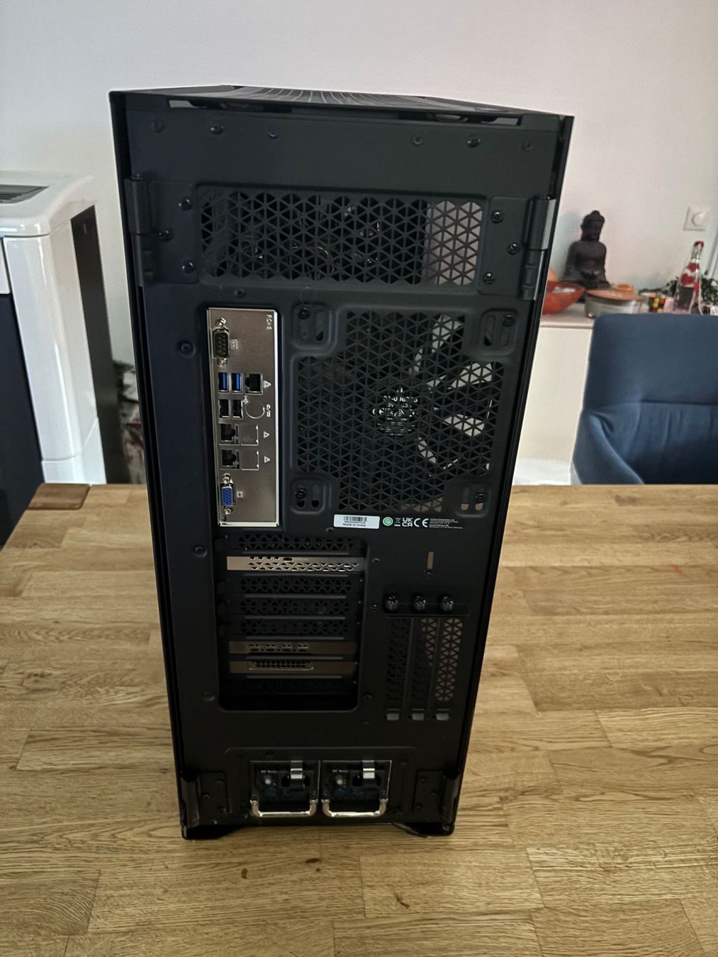 Server: Server Tower - 2× Xeon Gold 6252 - 1 TB RAM ECC - 48C/96T – Gebraucht aus Origlio von senery_sa 3