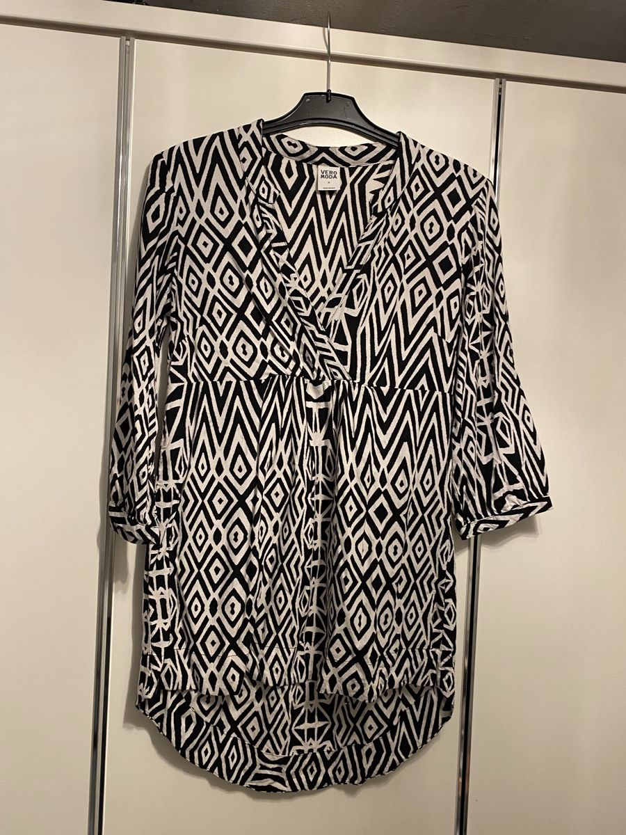 Vero Moda Tuniche: Tunika von Vero Moda Gr.M – Usato da Pfungen venduto da Sheki56