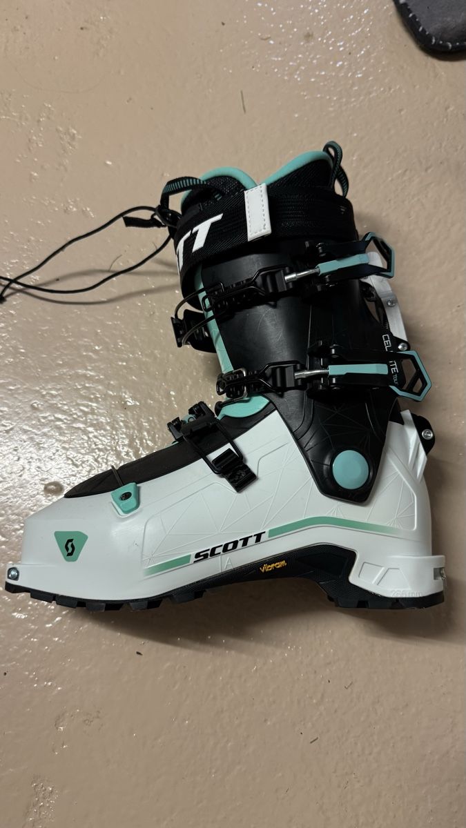 Scott Damenschuhe: Scott Tourenskischuhe  – Neu (gemäss Beschreibung) aus Mollis von kev_rss9 6