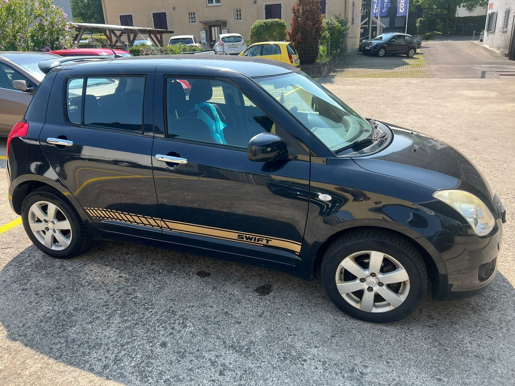 Suzuki Autos: Fahrzeug für Hobby – D'occasion à Elgg par Hamaho 3
