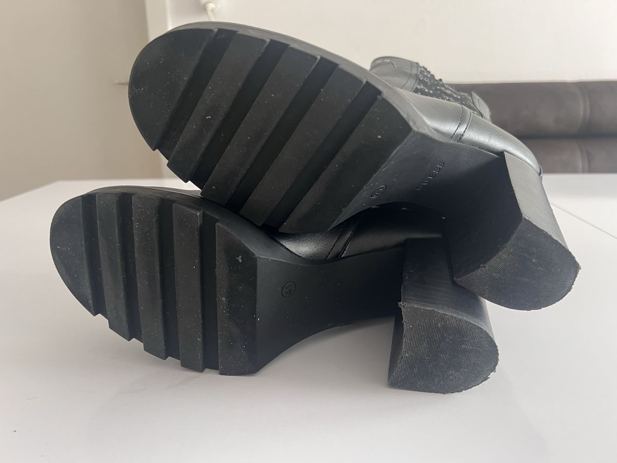 Guess Damenschuhe: GUESS Stiefeletten gr 41 – Gebraucht aus Herisau von bru_vm5j 3