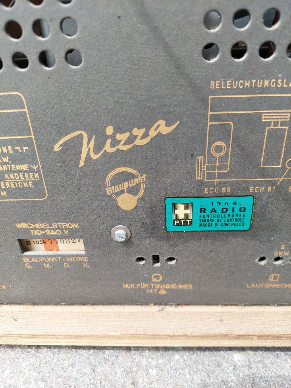 Radios: Alter Radio defekt – D'occasion à Herzogenbuchsee par debora01 1