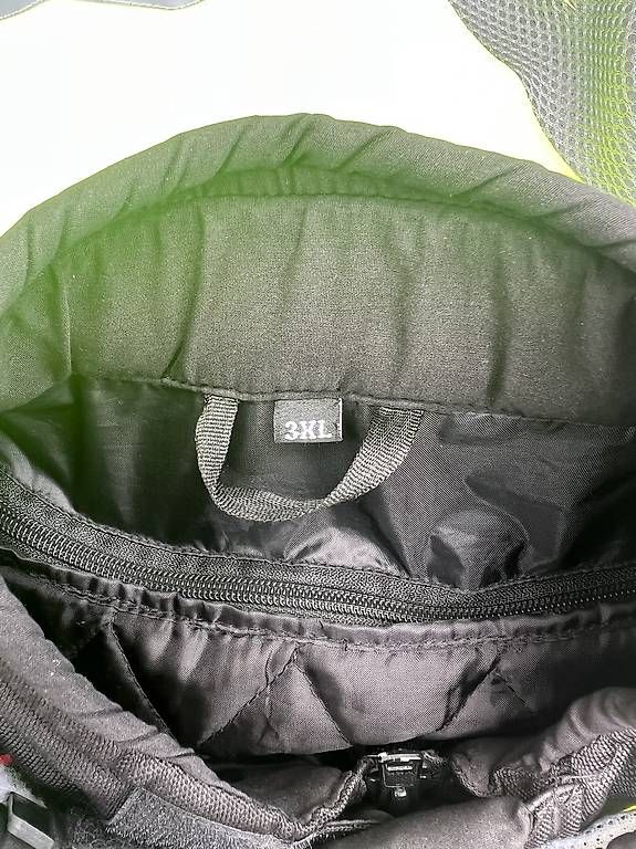 Jacken: Motorradjacke inkl. Leucht-Veste – Gebraucht aus Rüti b. Riggisberg von helikopterpilot 2