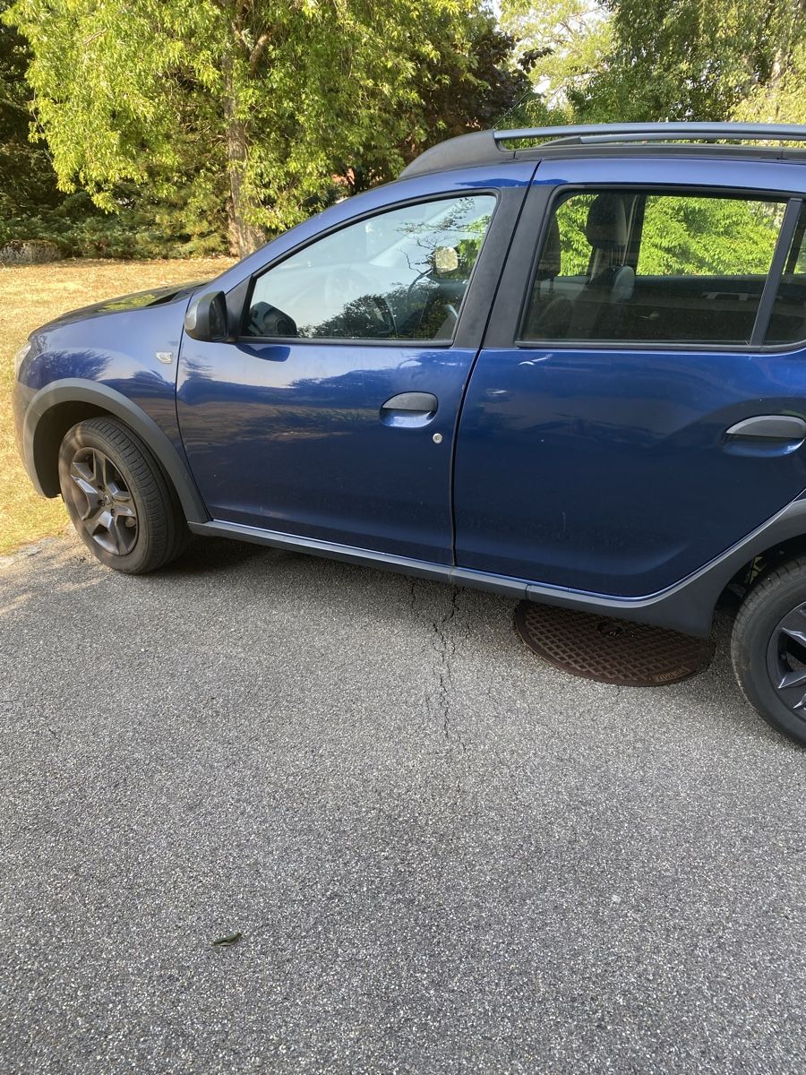 Dacia Autos: Dacia Sandero Stepway Tc09 – D'occasion à Le Noirmont par jaqui1 1