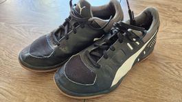 Hallenschuhe, Turnschuhe Puma Gr. 37