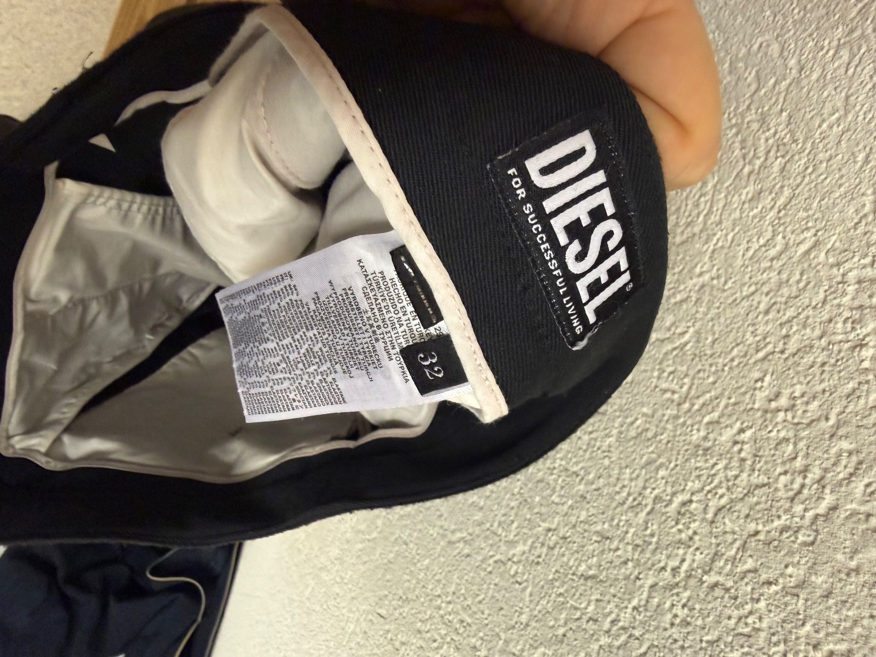 Diesel Hosen: DIESEL Pants Gr. 32 – Gebraucht aus Biel/Bienne von lichterhoh 3