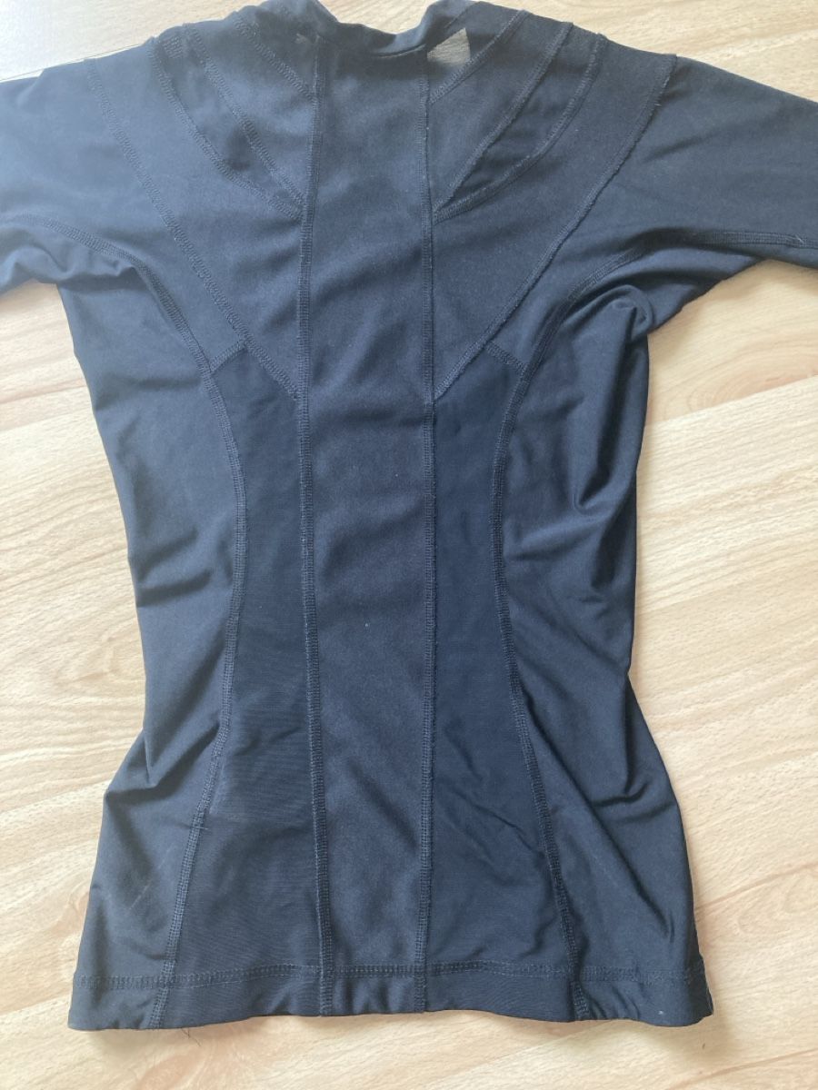 T-shirt: Anodyne Haltungsshirt, Gr. XS – Usato da Biberist venduto da Nafena 2