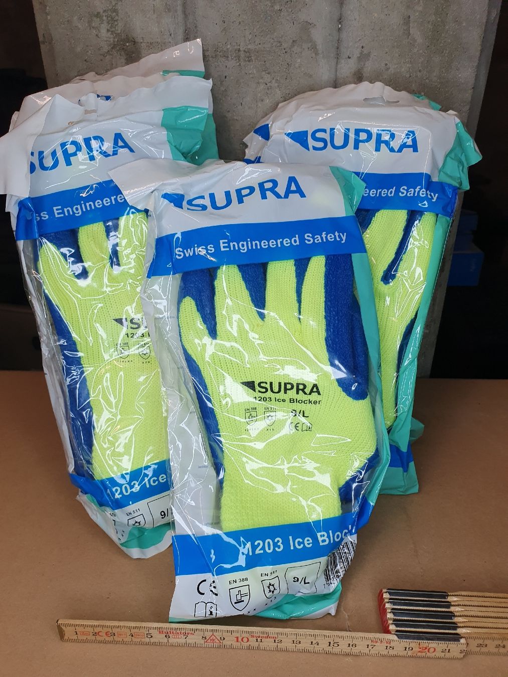Handschuhe & Handstulpen: Supra Ice Blocker Winterarbeitshandschuhe, Grösse 9/L, 6 St. – Neu und originalverpackt aus Aathal-Seegräben von Ru.Fi 2