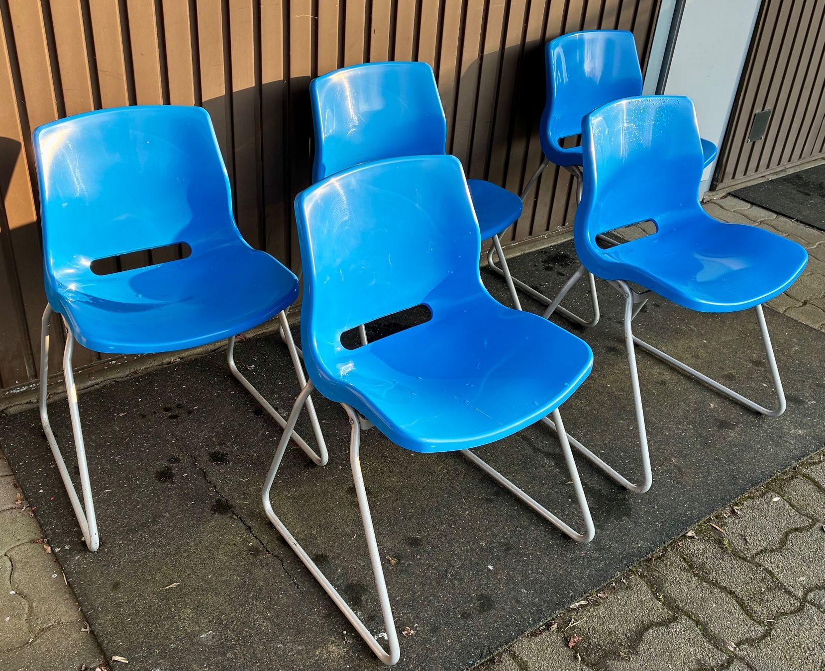 Sedie: Stühle – Usato da Duggingen venduto da Re8