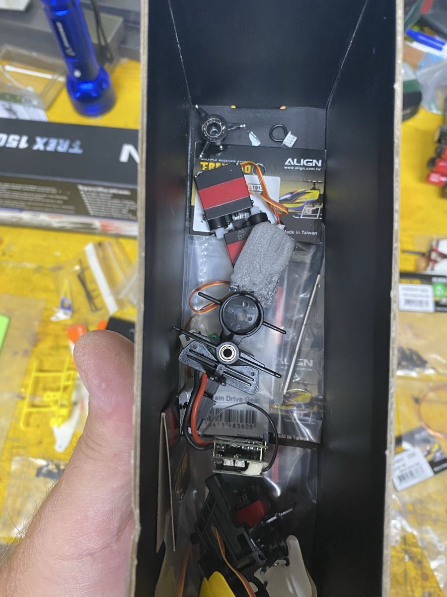Align RC Kits de montage: 2x Trex 150 mit vielen Ersatzteilen  – D'occasion à Wahlen b. Laufen par speedmichl 5
