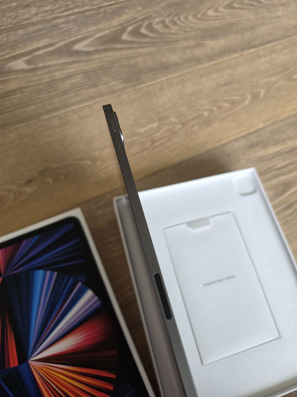Apple Tablet PC: iPad Pro 12.9" 5th Generation M1 – Usato da Jona venduto da Tsei 3