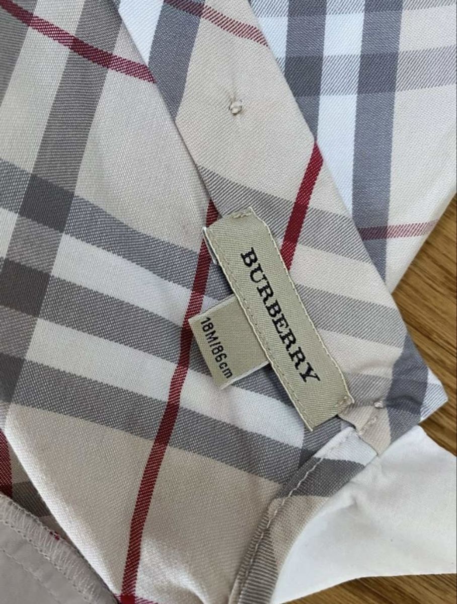 Lotti & Set di vestiti: Mädchenmode Bekleidungspakete 5-teilig Gr.86-92 – Usato da Genthod venduto da Tidus04 6