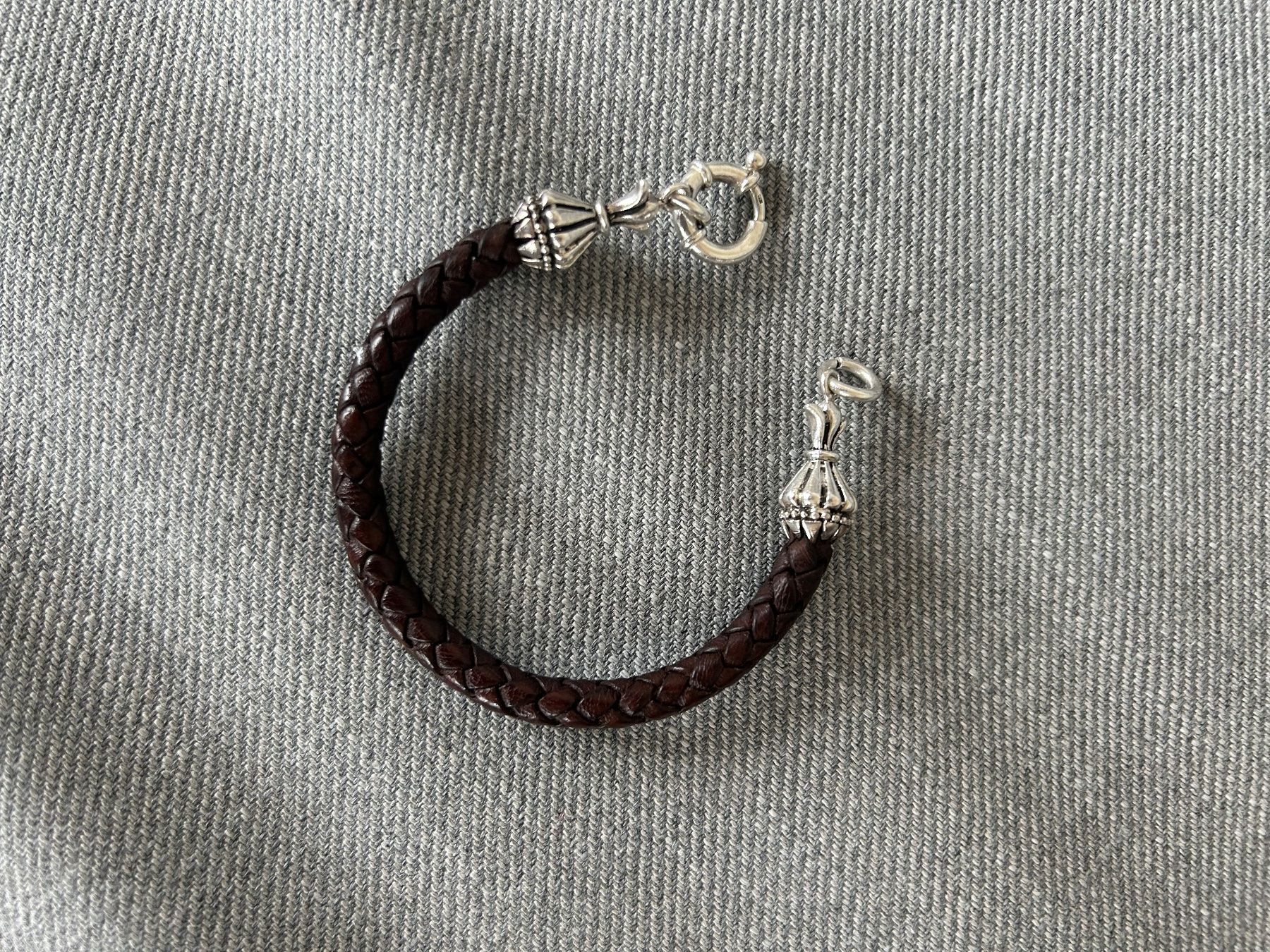 Bracciali & Braccialetti: Lederarmband mit echtsilber – Nuovo (secondo la descrizione) da Zürich venduto da maggi96