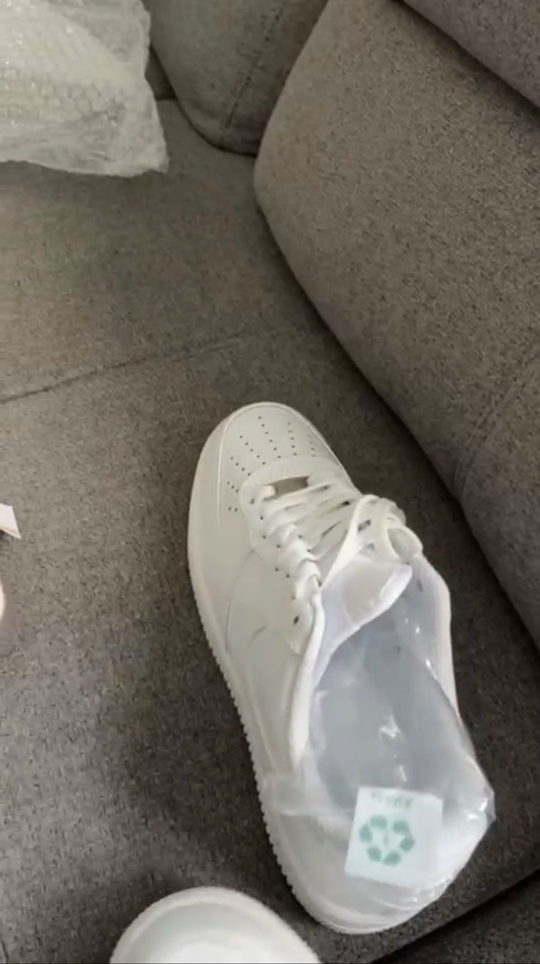 Scarpe da uomo: Nike Air Force 1 – Nuovo (secondo la descrizione) da Biel/Bienne venduto da Husseinsheikho 7