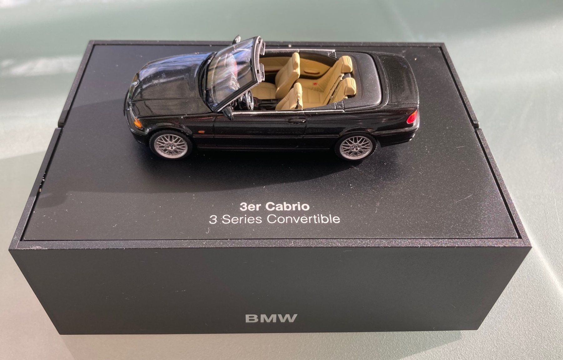 Minichamps Voitures modèles: BMW 323Ci Cabriolet – Neuf avec emballage d'origine à Wolfhausen par signat