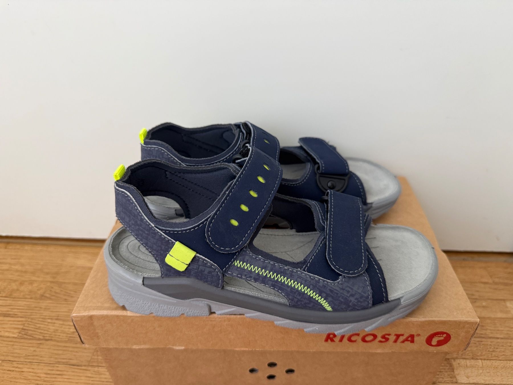 Ricosta Schuhe für Jungen: Sandalen Ricosta Gr. 33 NEU – Neu und originalverpackt aus Zürich von makmakmak 1