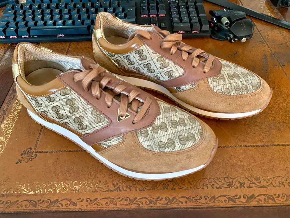 Vintage guess sneakers hotsell
