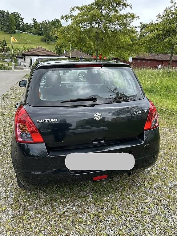 Suzuki Automobili: Suzuki Swift ab MFK – Usato da Gossau ZH venduto da Evynephryn 3