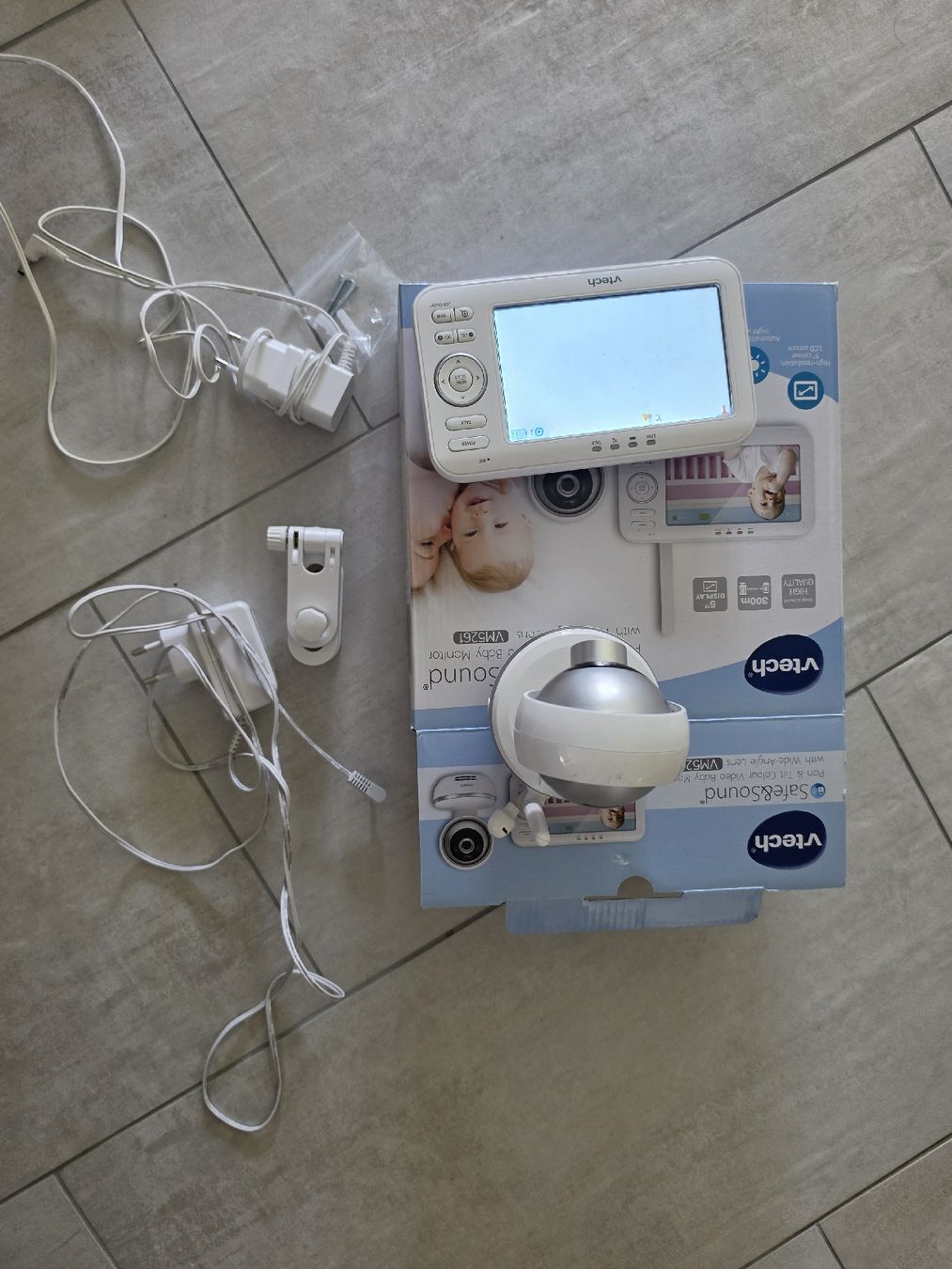 Vtech Babyphone: VTech Safe & Sound babyphone avec écran  – Usato da Châtel-St-Denis venduto da Konami 2