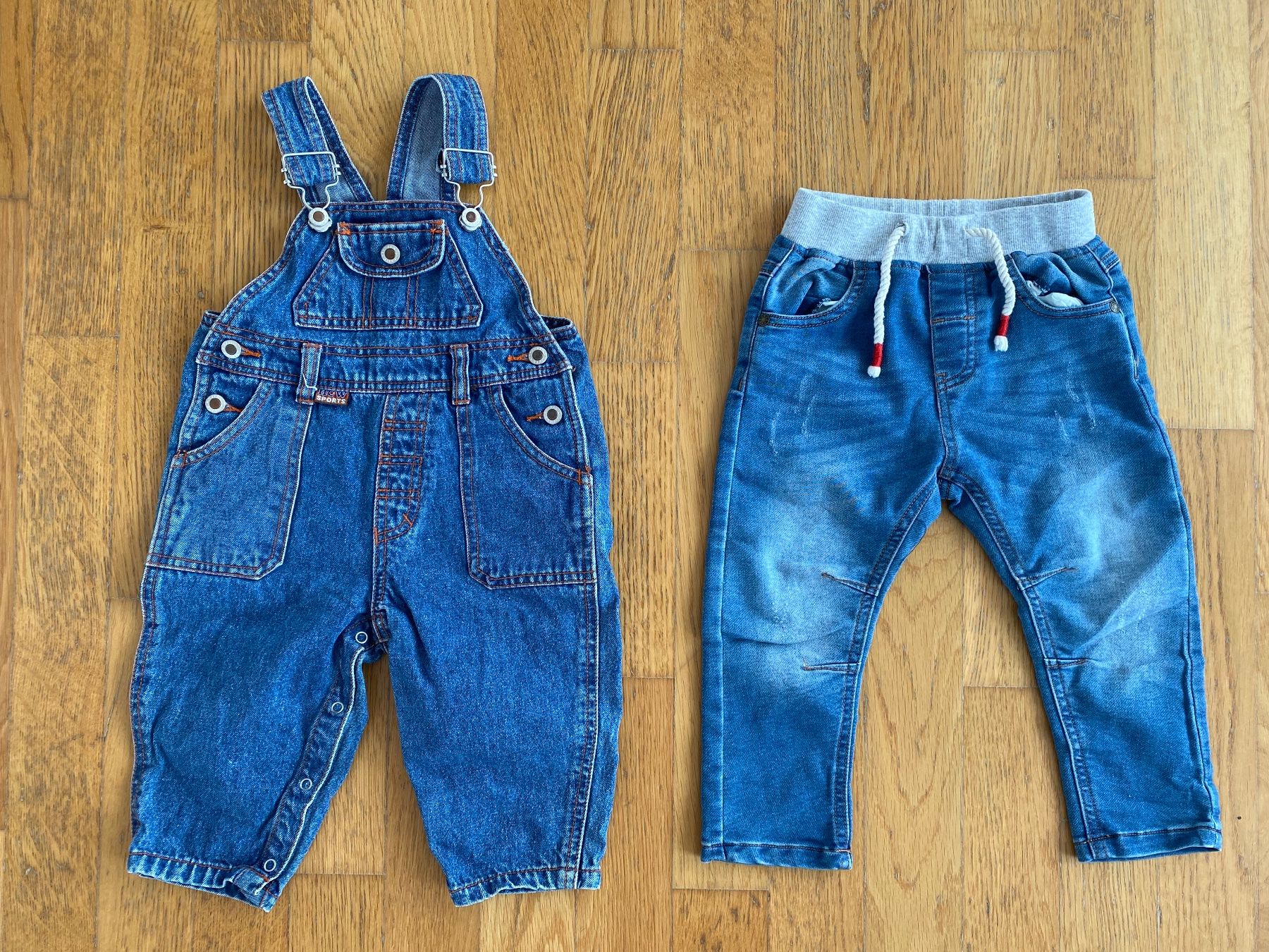 Lotti & Set di vestiti: Kleiderpaket 4-teilig Pullis Jeans Latzhose Gr 74-80 – Usato da Wädenswil venduto da PeterWaedi