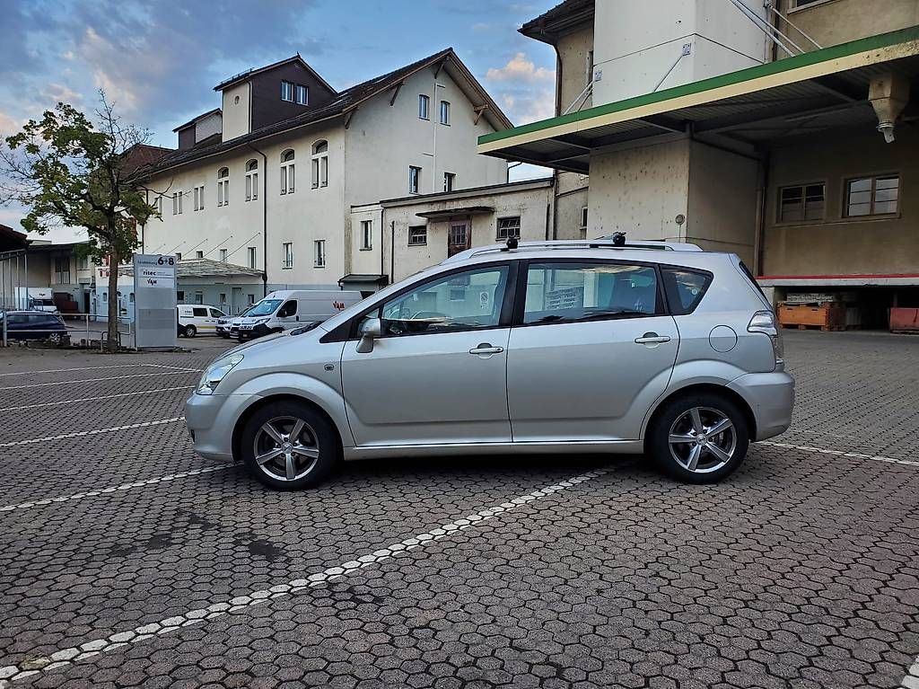 Autos: Toyota Corolla Verso – Gebraucht aus Brünisried von magnum02