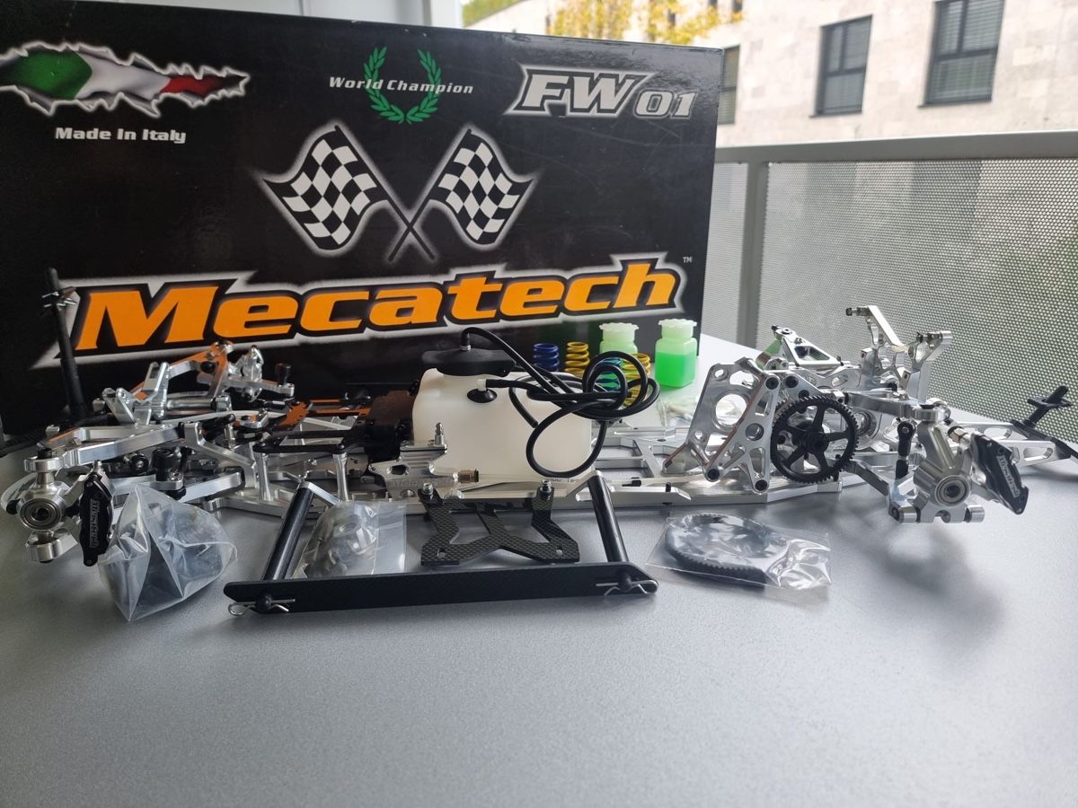 Modellismo RC: Mecatech FW01 Tourenwagen Chassis Kit – Nuovo (secondo la descrizione) da Lengnau AG venduto da Manolino01
