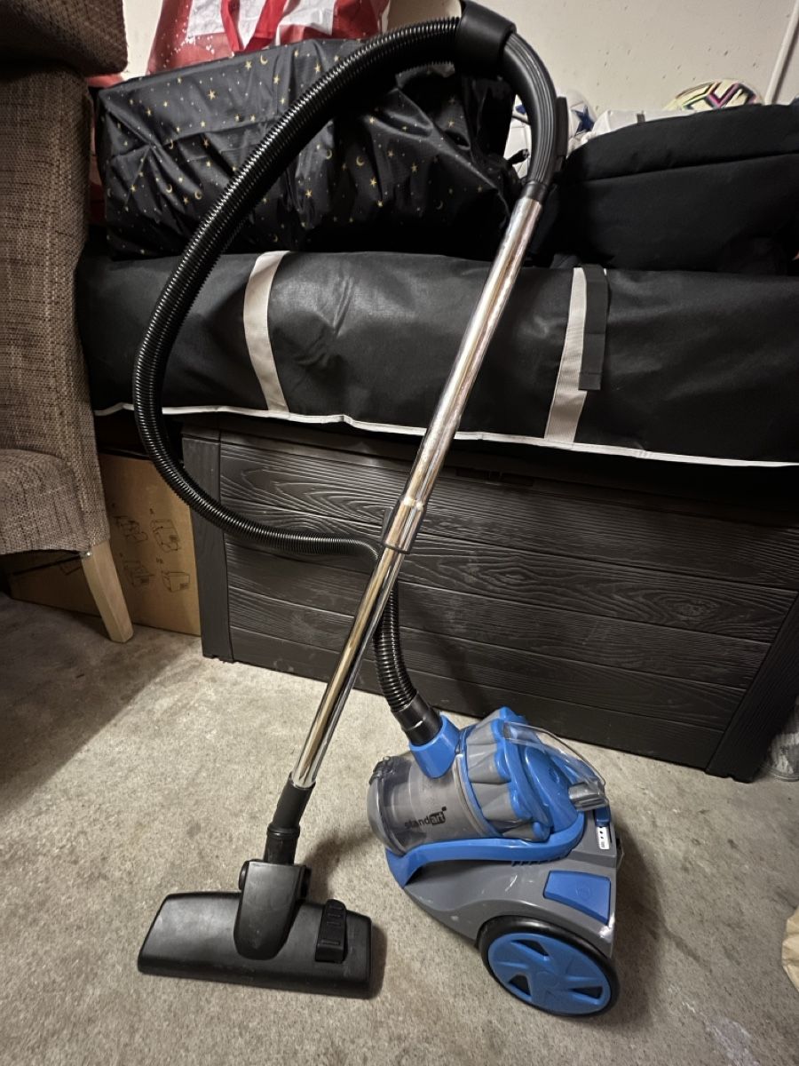 Aspirapolveri & Accessori: Staubsauger Standart – Usato da Bonaduz venduto da sorcerer74 1
