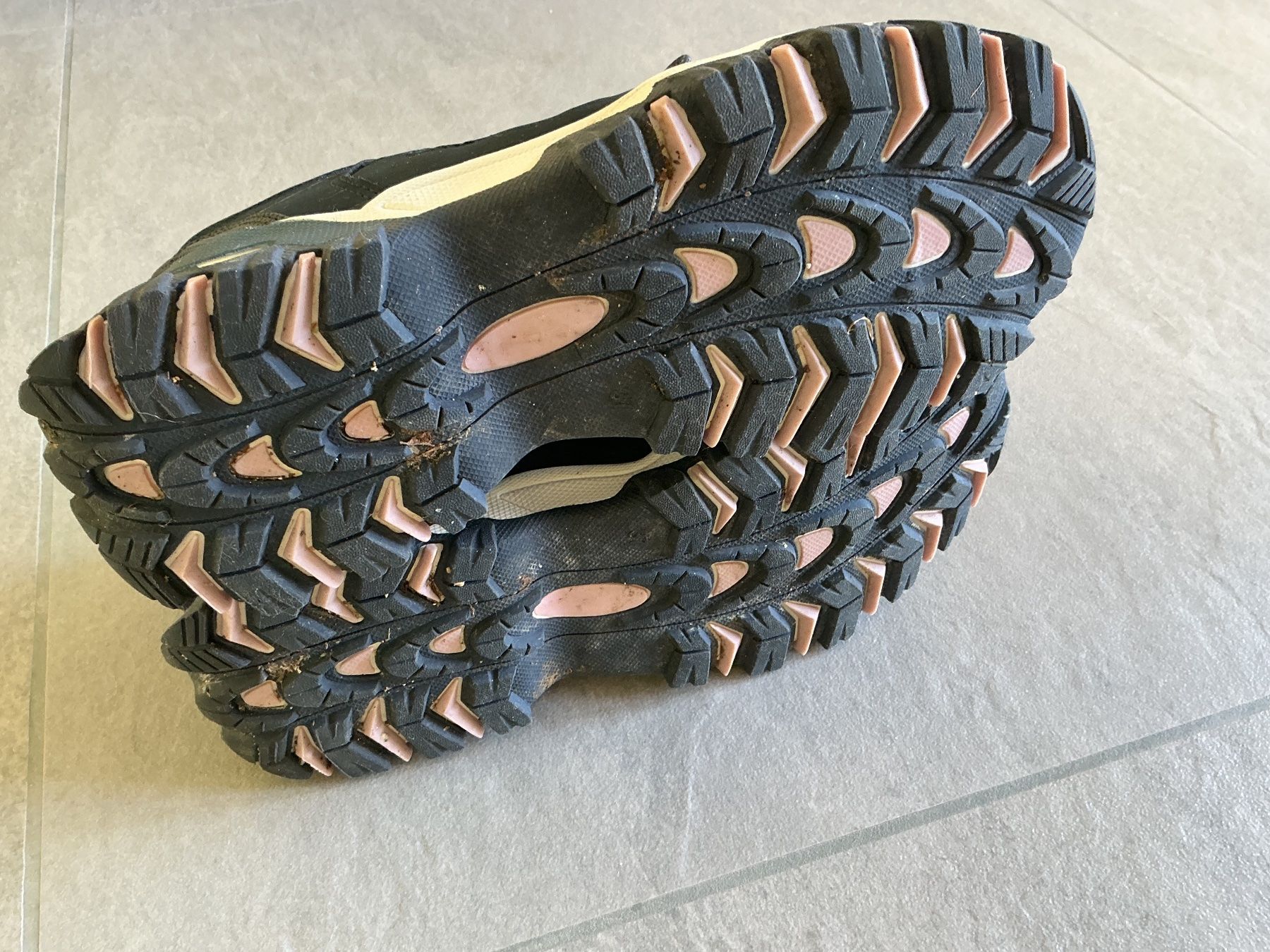 Graceland Scarpe per ragazze: Outdoor Schuh Graceland, Gr. 37 – Usato da Schinznach Dorf venduto da Balz1968 1