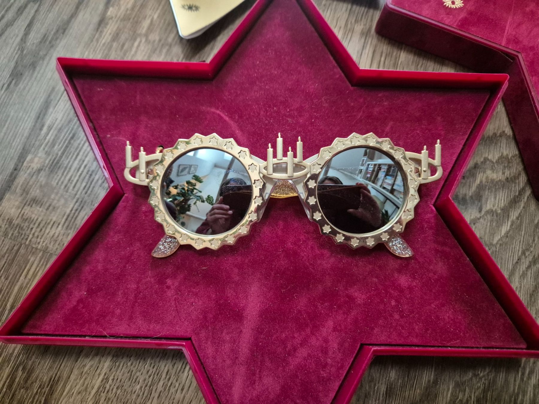 Occhiali & Lenti: Limited edition Swatch "Fire Eyes" sunglasses – Usato da Zürich venduto da monadiederich 2