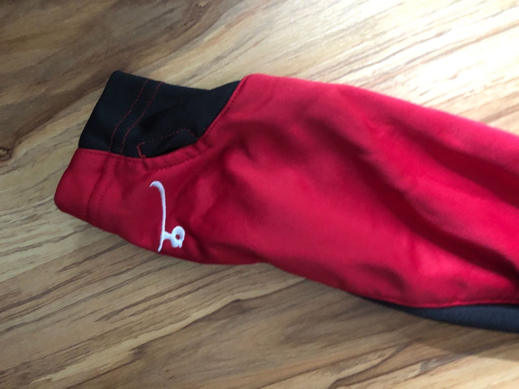 Giacche & Cappotti: Trainerjacke Gpard rot 152 – Usato da Neftenbach venduto da Anba78 2