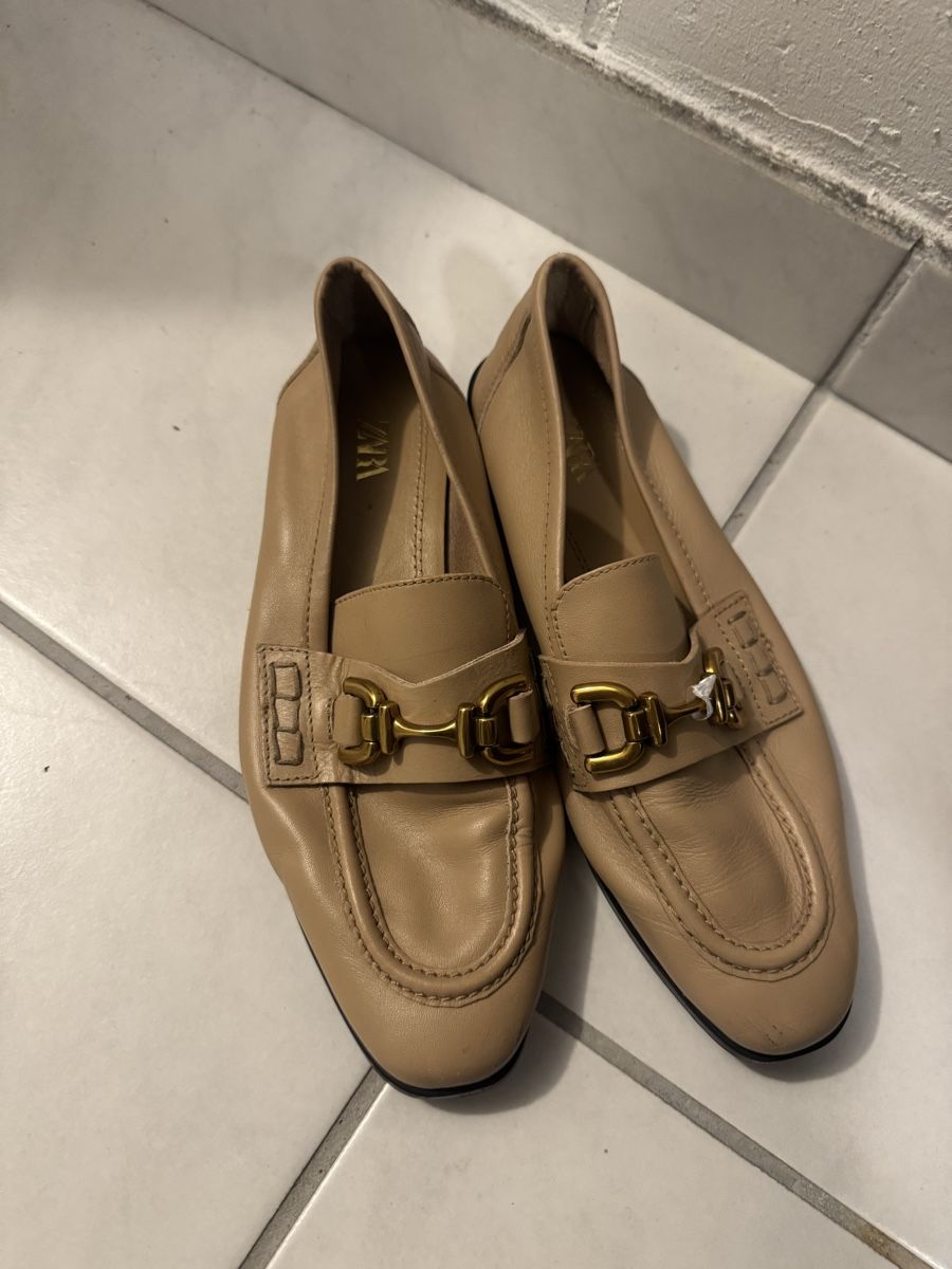 Damenschuhe: Zara Loafer – Neu (gemäss Beschreibung) aus Muhen von lia_8nby