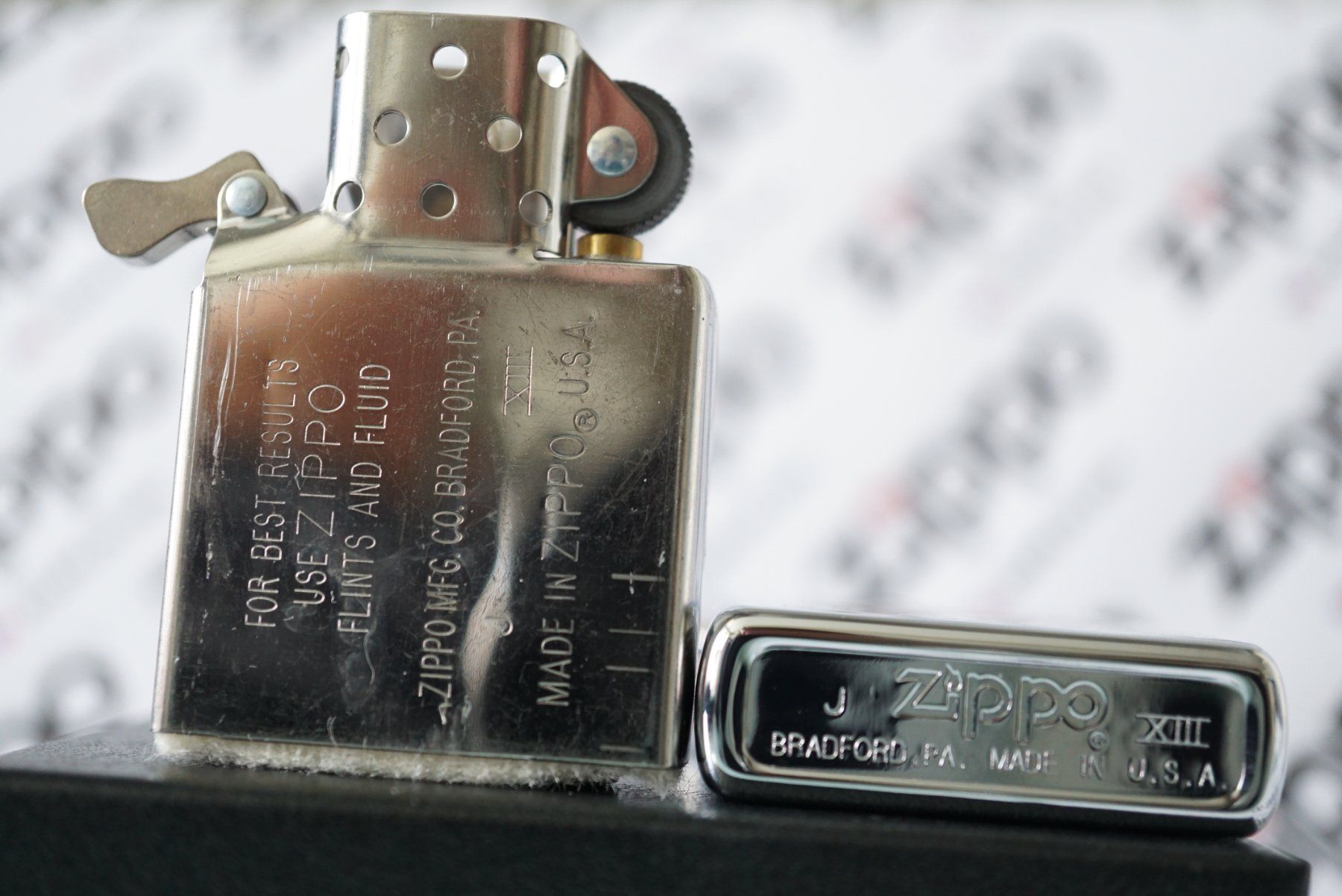 Zippo Accendini: ZIPPO Feuerzeug - U.S. STAMP - EAGLE - 1997 – Nuovo (secondo la descrizione) da Mels venduto da akaBella 2