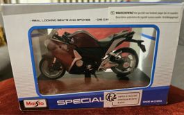 Maisto Moto Miniature - Special Edition - Comme Neuf!