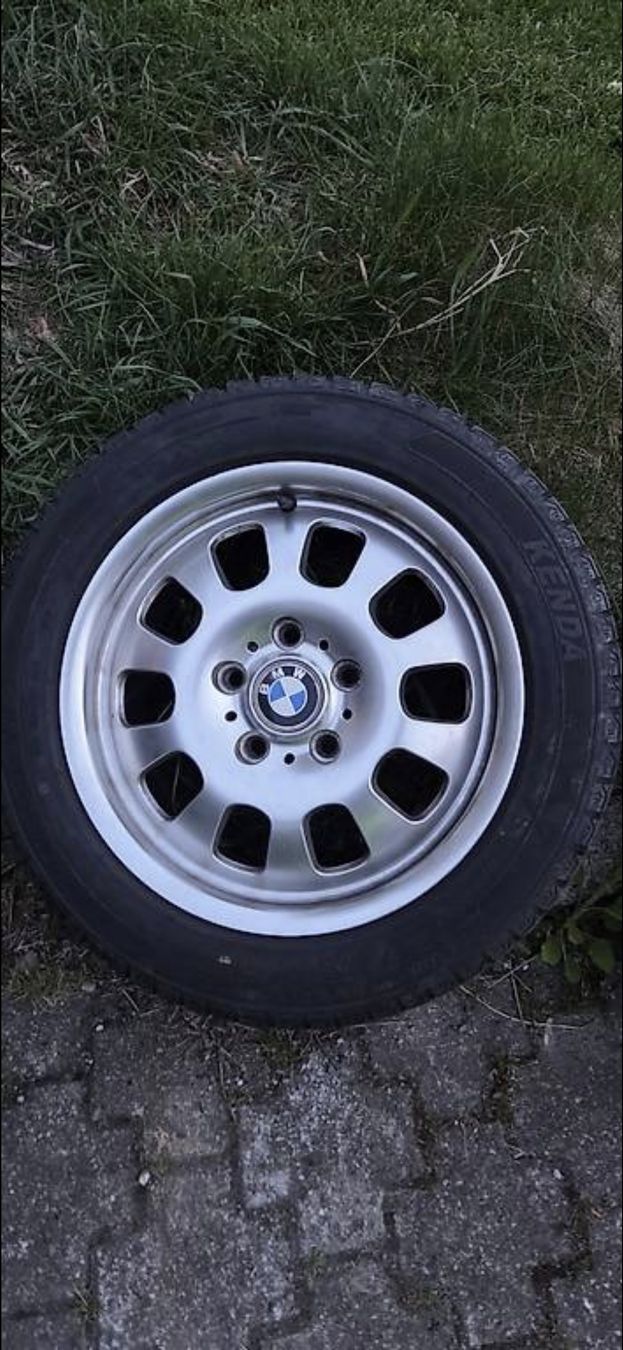 BMW Cerchioni: 7JX16H2 BMW Felgen – Usato da St. Gallen venduto da justmeeee 1