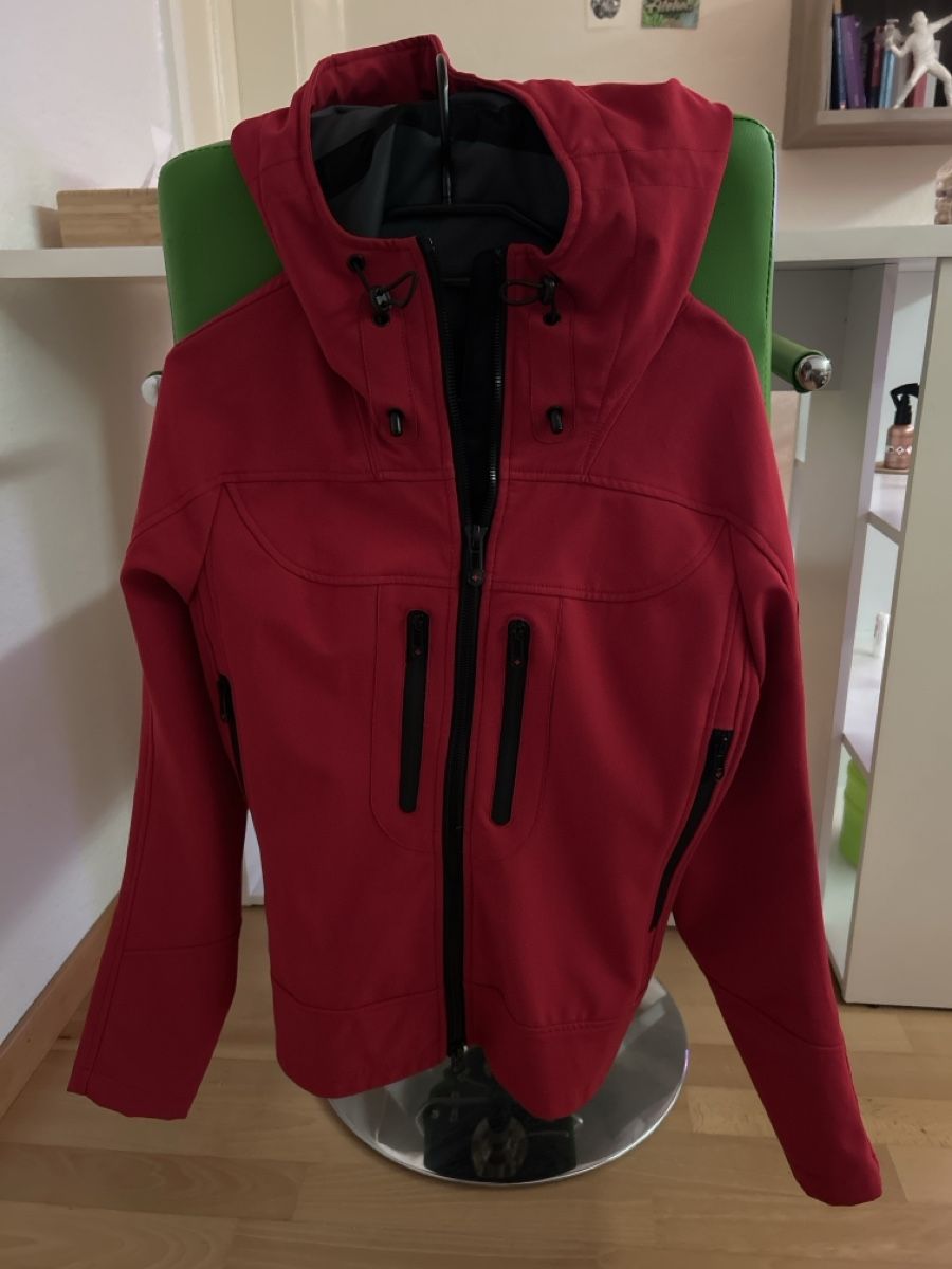 Wellensteyn Giacche: Wellensteyn Dynamica Jacke, rot, Gr. S – Usato da St. Gallen venduto da MoMaMu12 1