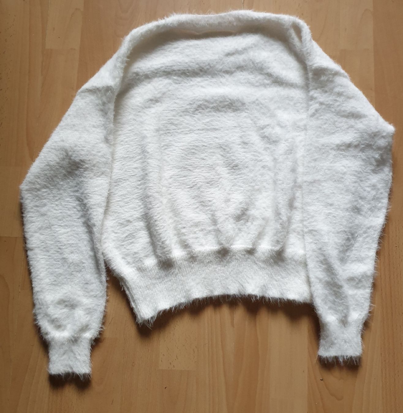 Pullover & Sweatshirts: Weicher Winter Pullover, neuwertig, Grösse L, warm! – Neu (gemäss Beschreibung) aus Reinach BL von Silvester1900 1
