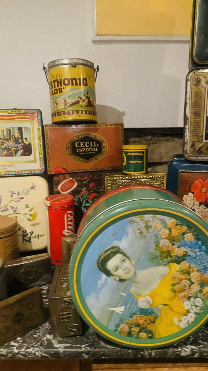 Dosen: Antike Blechdosen Sammlung – Gebraucht aus Roggliswil von star32 3