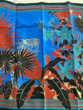 Seiden Foulard 🌸