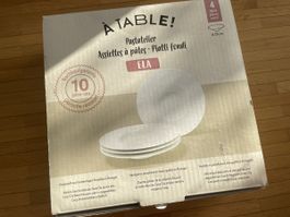 A Table! Pastateller