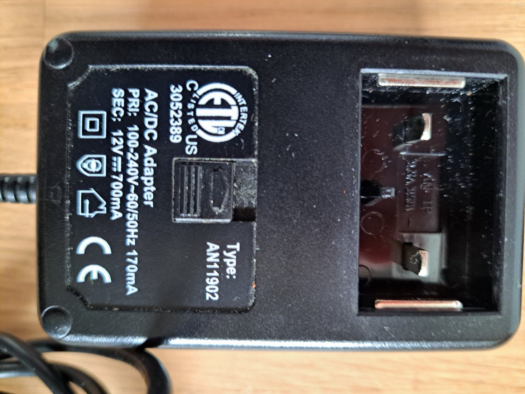 Unità & Adattatore: Netzadapter – Usato da Volketswil venduto da Nano_G 3