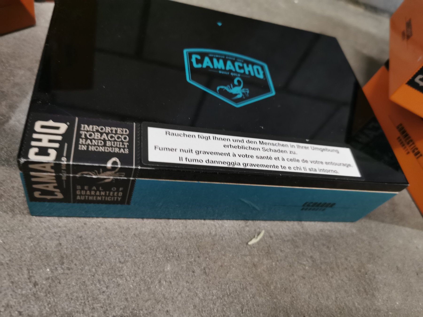 Casse di trasporto: Zigarrenkisten 8 x CAMACHO No:2 – Usato da Wetzikon ZH venduto da Tothart 2