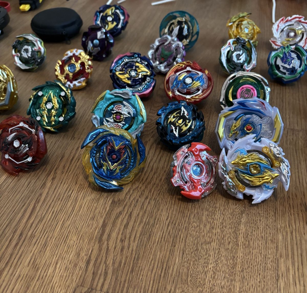 Hasbro Giocattoli: Beyblades – Usato da Küsnacht ZH venduto da Soukakosp 5