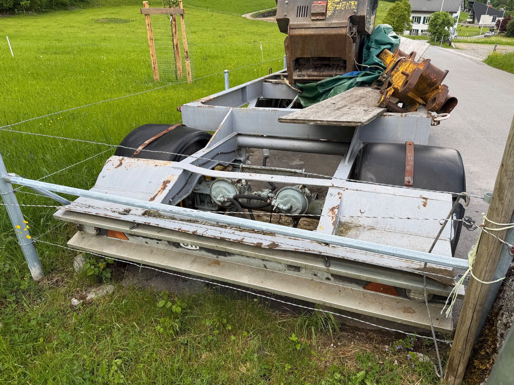 Rimorchi: 4-Rad Anhänger Druckluft – Usato da Oberurnen venduto da quattroturbo 4