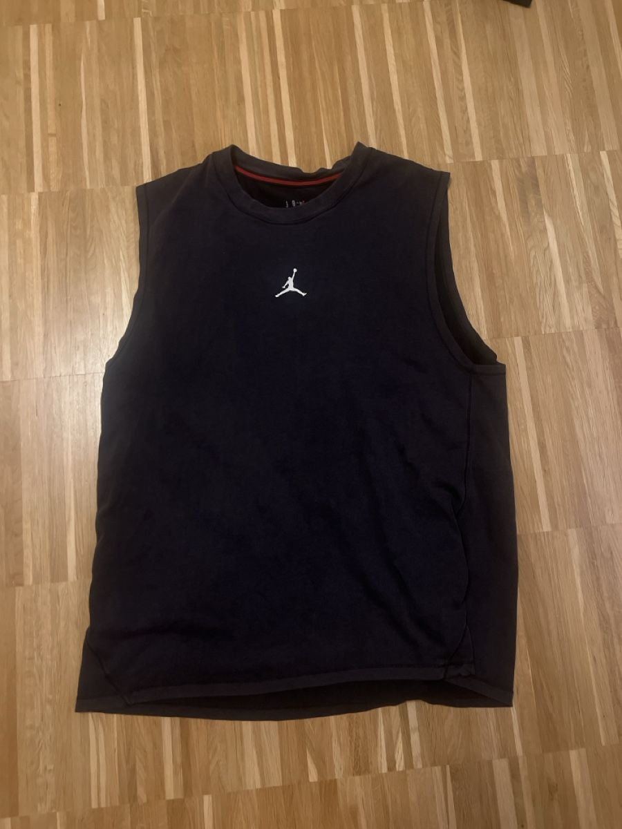 Jordan T-Shirts: Jordan Tanktop – Gebraucht aus Otelfingen von Onkel.D